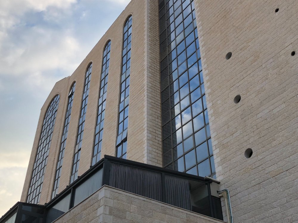 Golden Crown Haifa-浴室