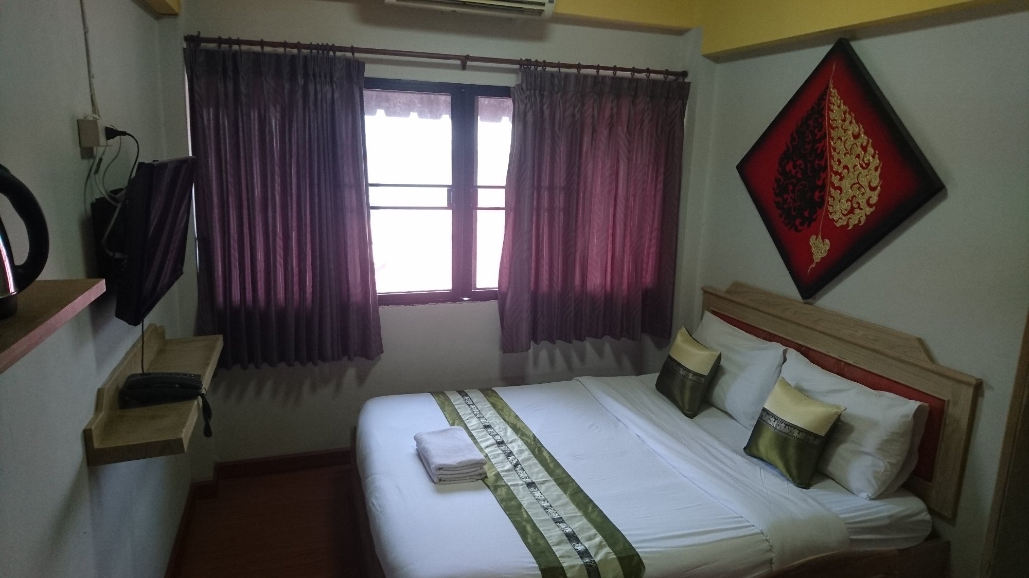 Home Place Hotel-官方
