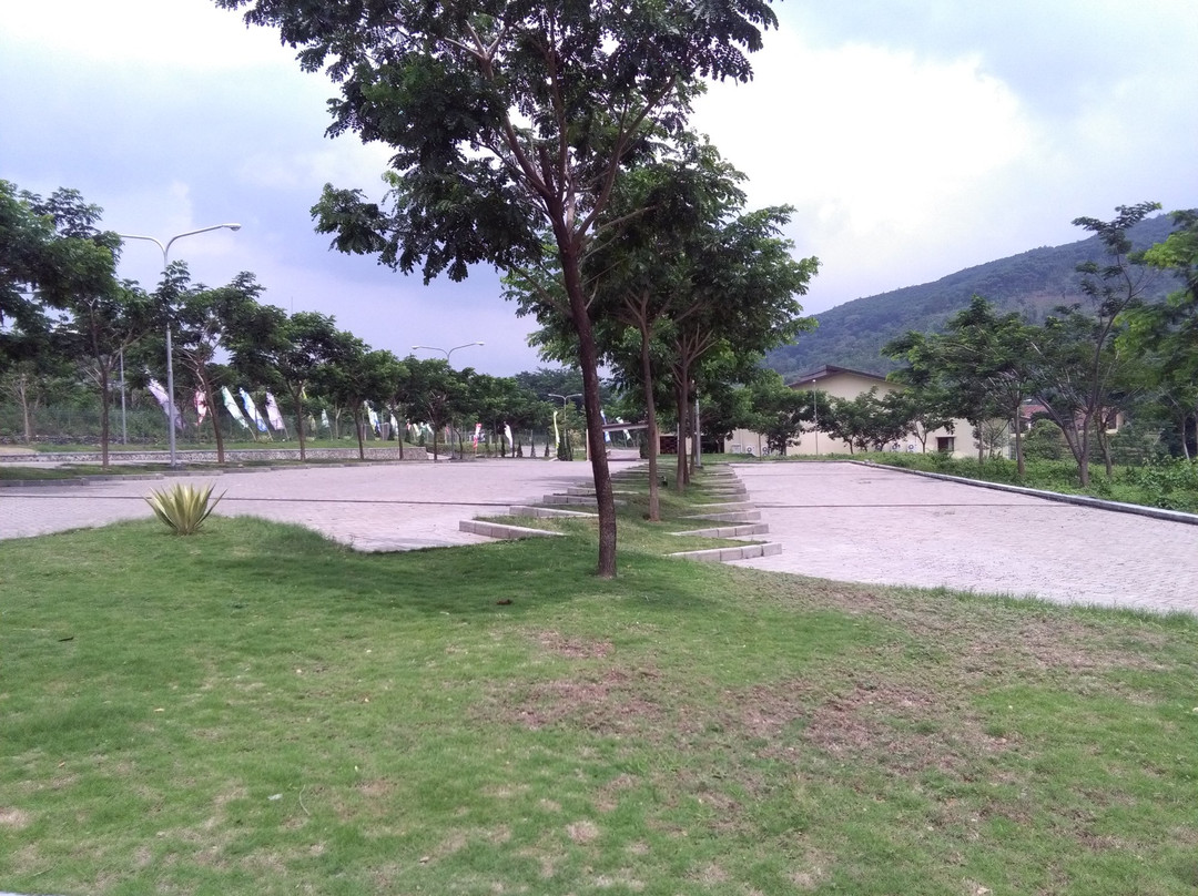 Bess Resort And Waterpark Lawang主图