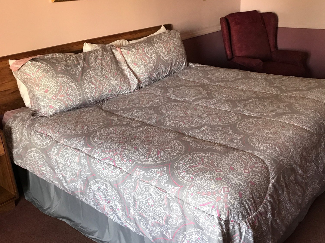 Blue Spruce Motel主图