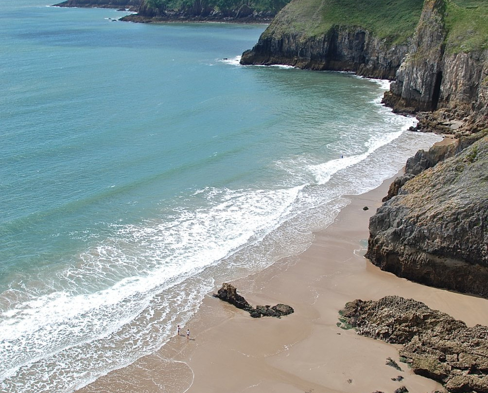 Lydstep Cliffs and caverns景点图片