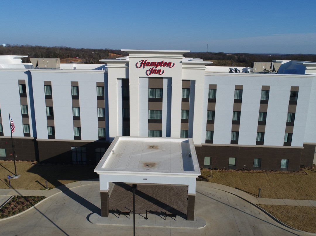Hampton Inn West Plains主图