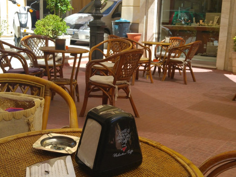 bar caffe la gioconda-马扎拉－德尔瓦洛必去景点