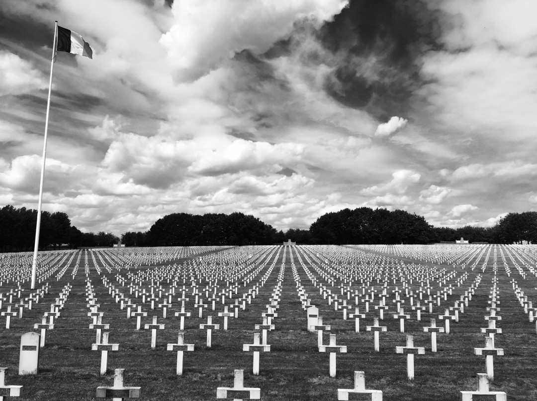 Necropole Nationale de la Targette景点图片