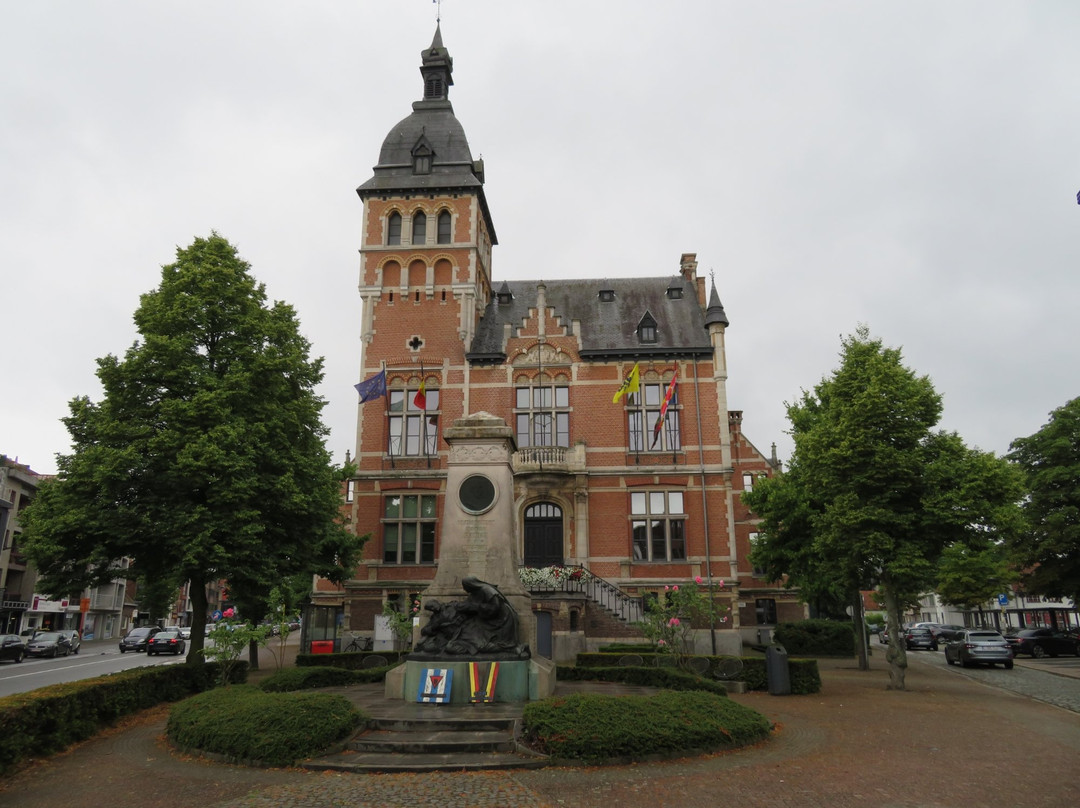 Gemeentehuis Brasschaat-布拉斯哈特必去景点