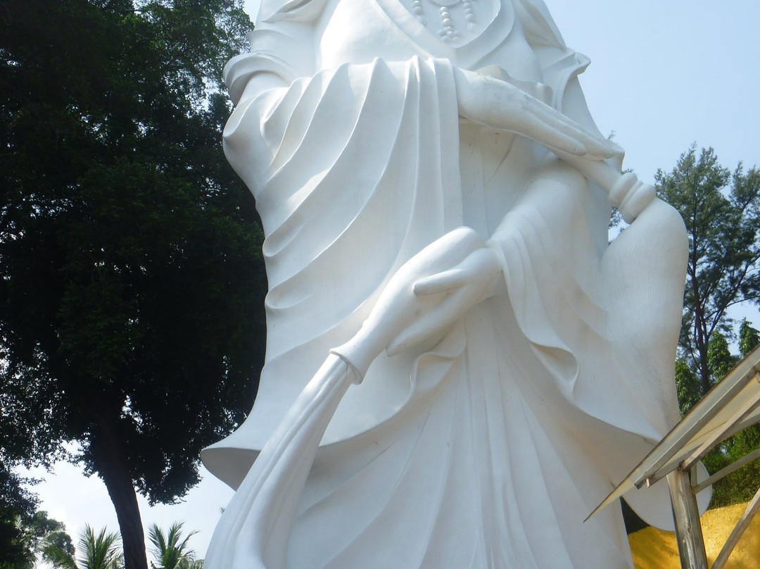 Goddess Kwan Im Statue-Sekupang必去景点
