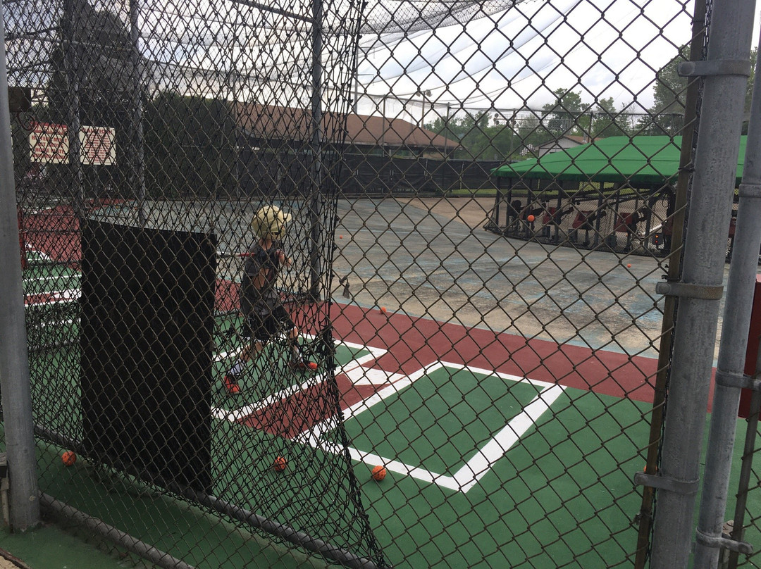 Fun 'n' Stuff-Macedonia必去景点