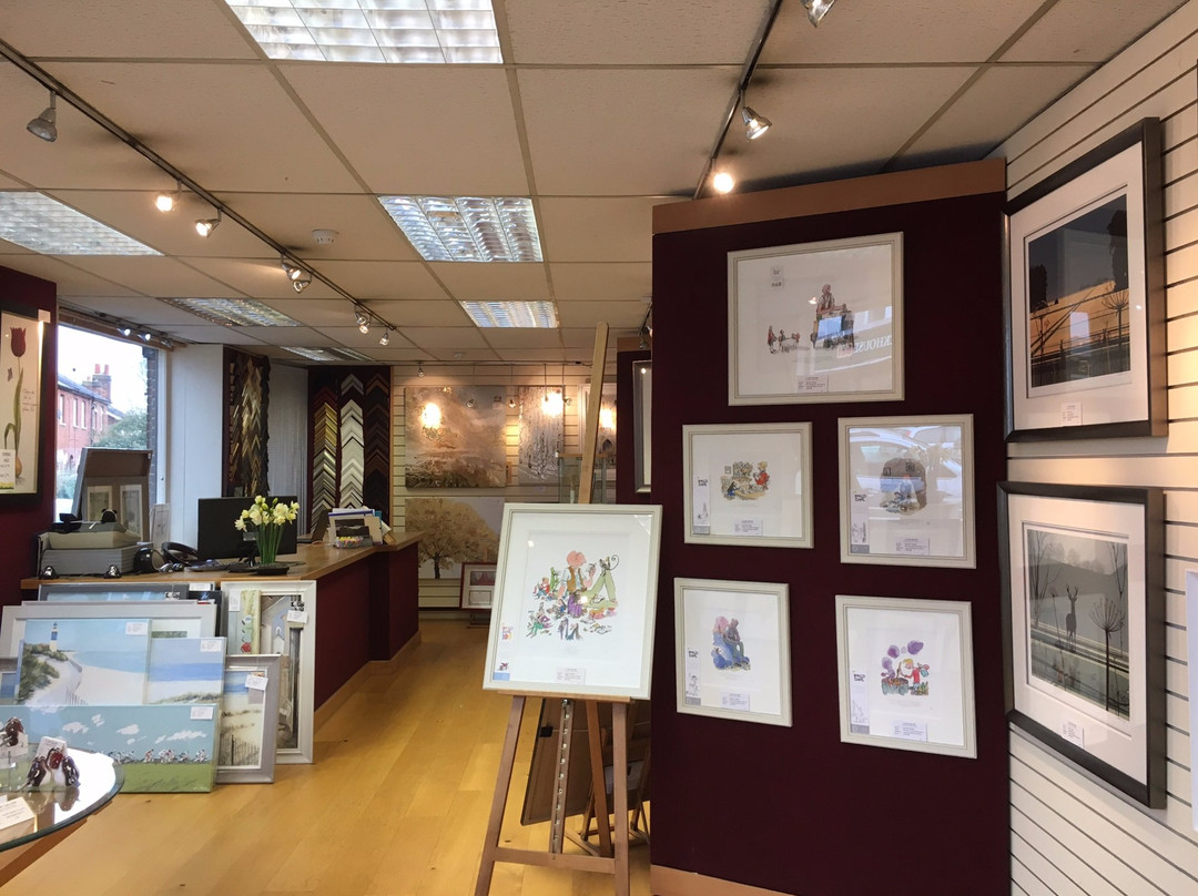 T G Art Gallery-沃金厄姆必去景点