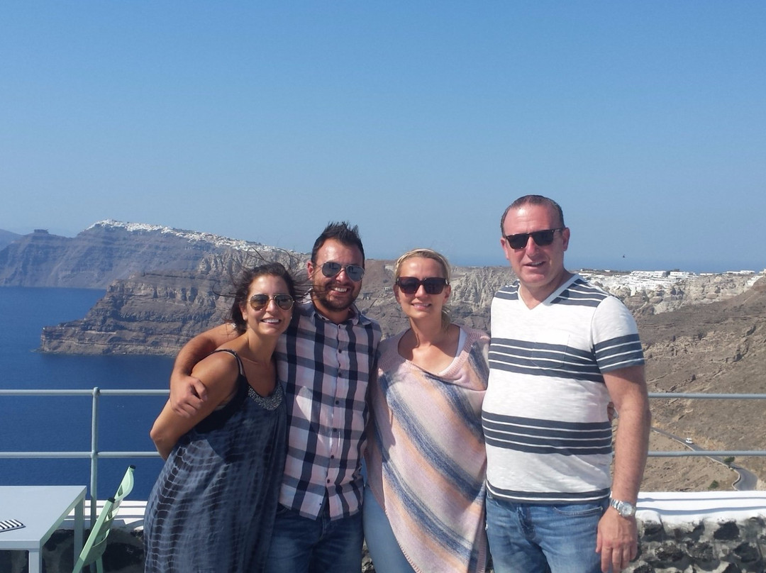 Angels Travel & Tours-圣托里尼必去景点