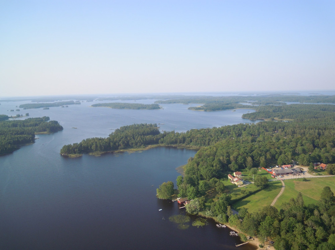 Getno Gard - Lake Asnen Resort