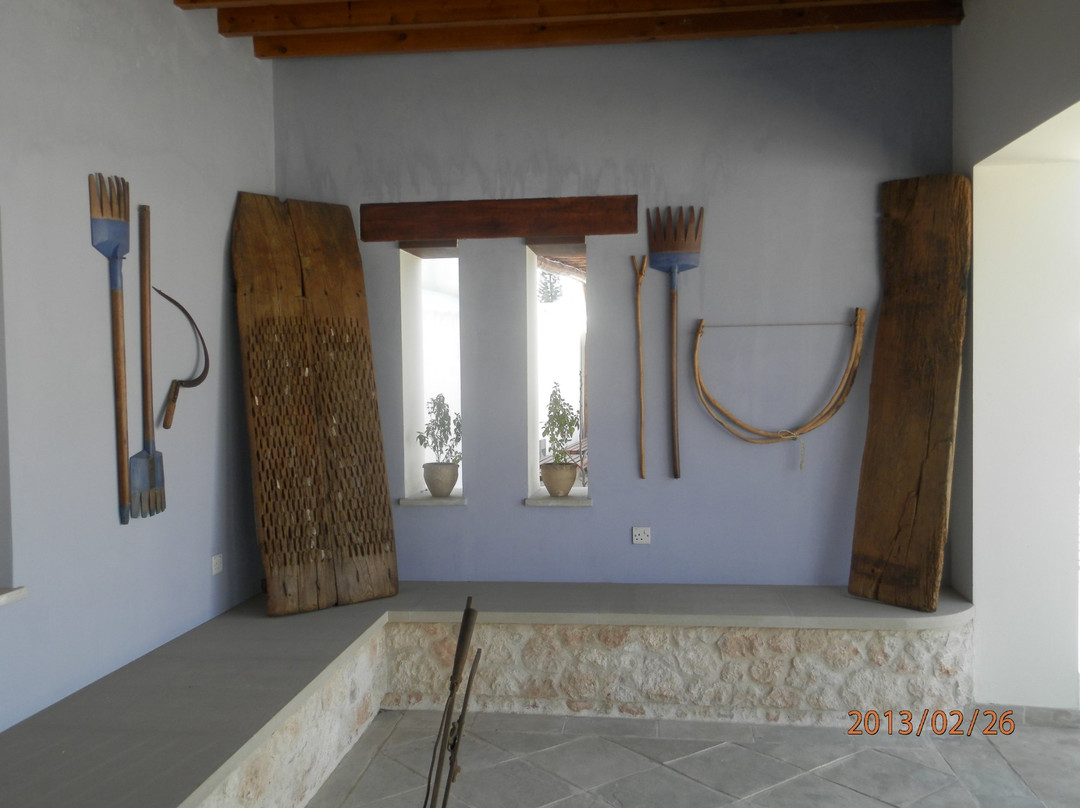 Mouseio Caffee Bar Resto-Deryneia必去景点