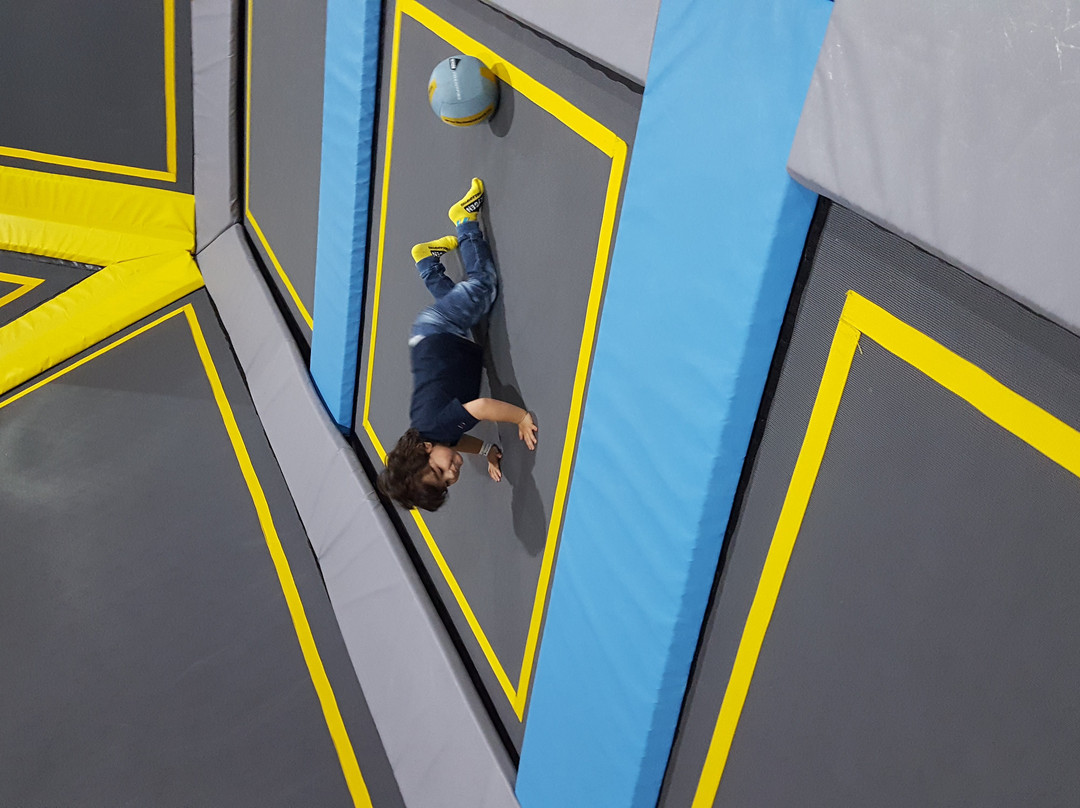 Oxygen Freejumping Trampoline Park-曼彻斯特必去景点