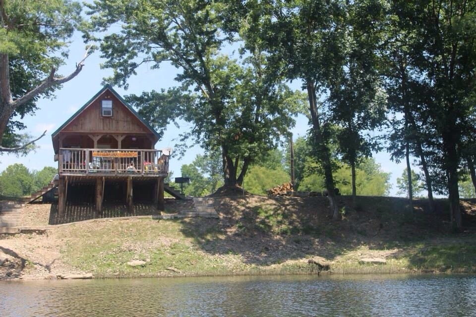 River Bank Cabins