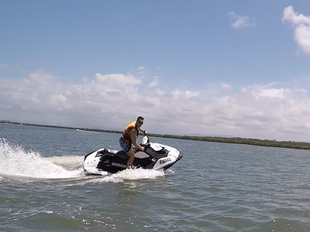 Jet Ski Hire Gold Coast-黄金海岸必去景点