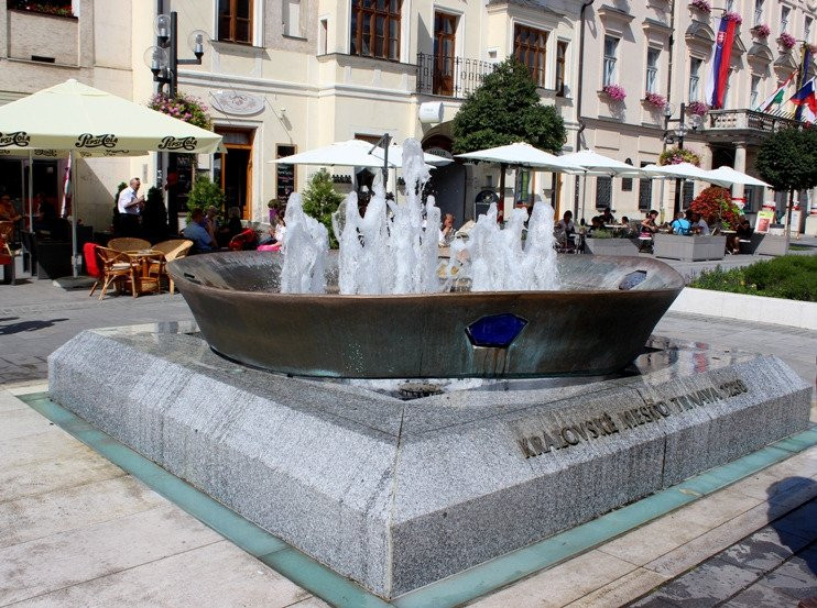 Kralovska fontana景点图片