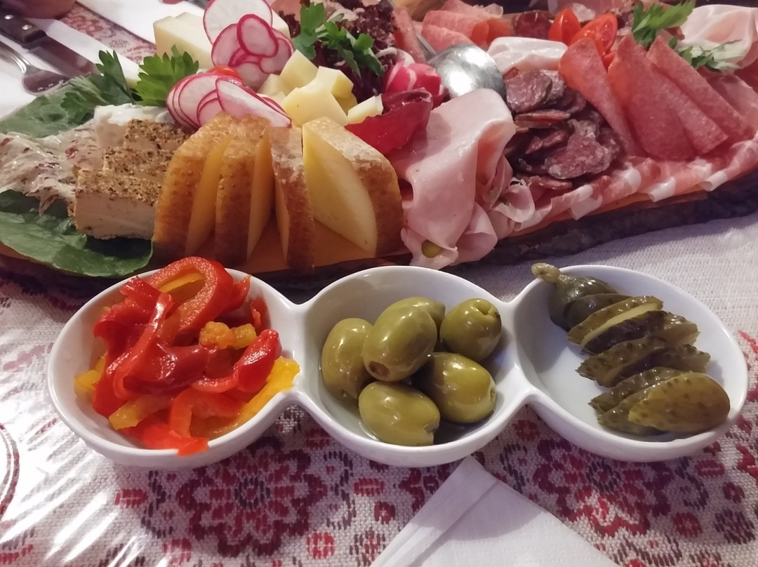 Prissiano餐馆和美食-Stachlburg Keller