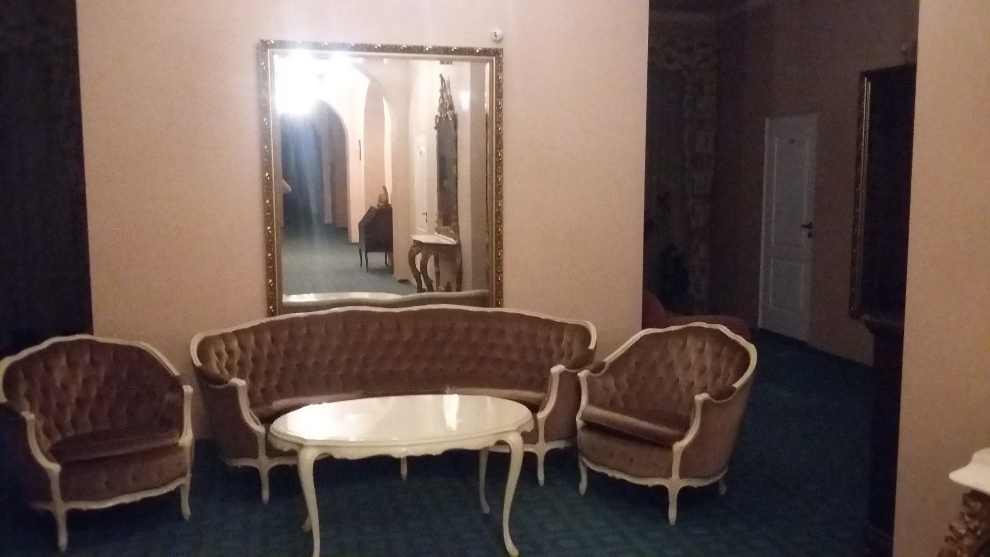 Chopin Hotel-官方