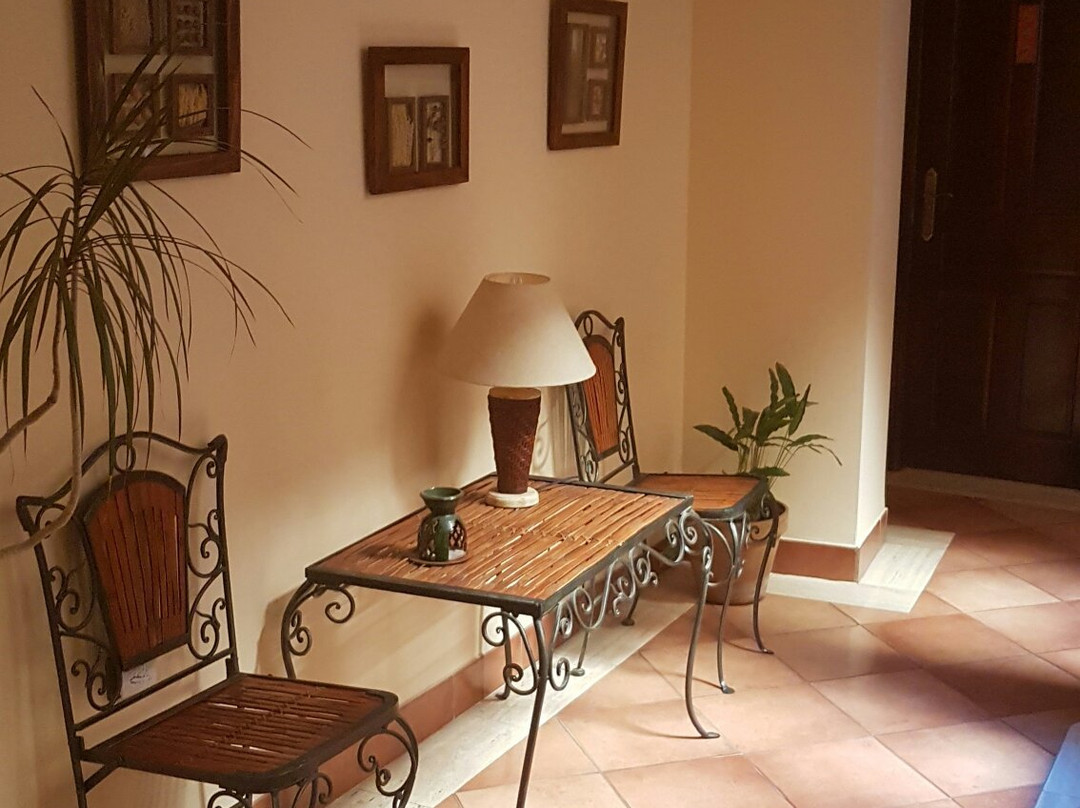 巴维耶拉酒店主图