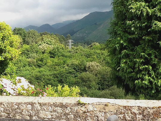 Rural Apartamentos Vallanu主图