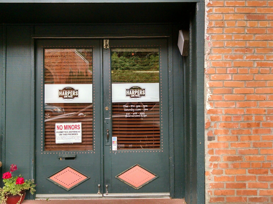 Harpers Wine House-Brownsville必去景点