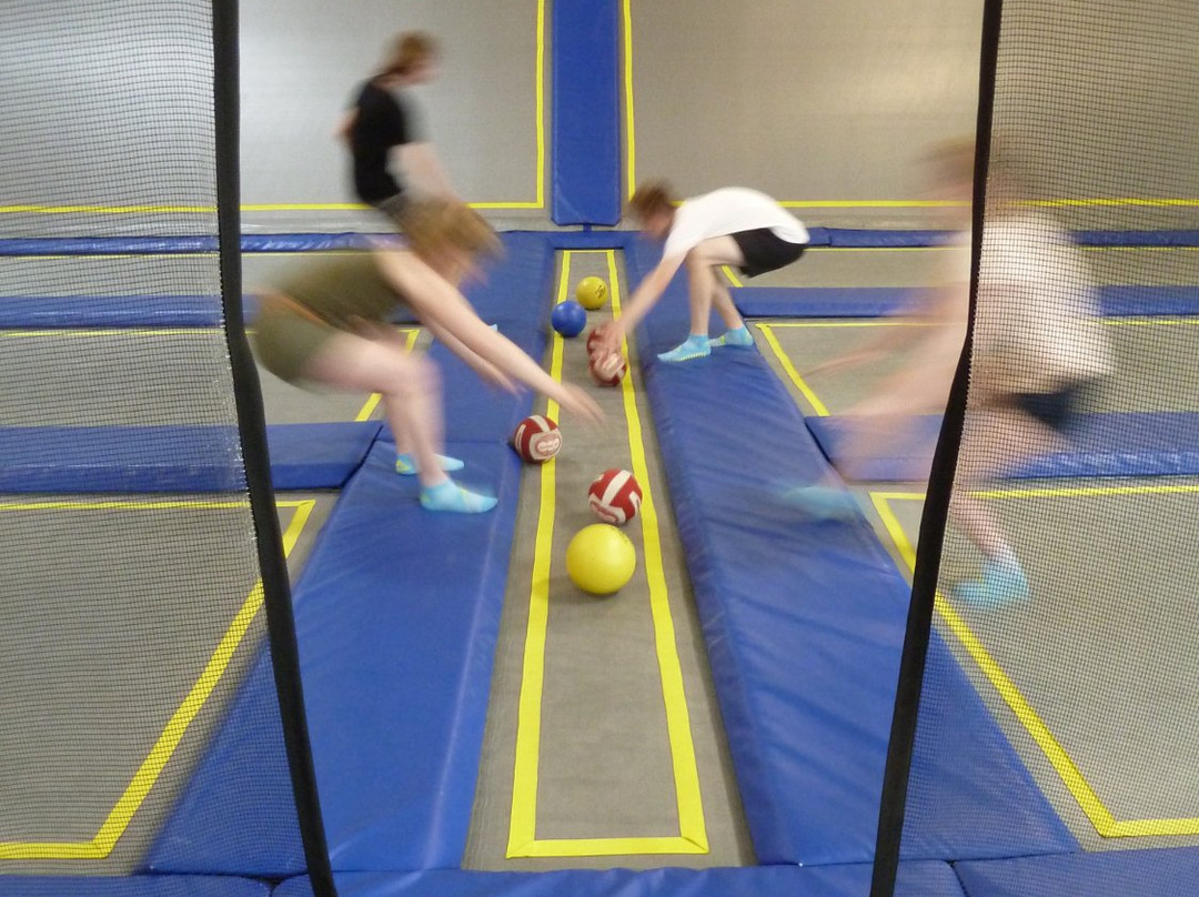 Trampoline Park - Let's Jump Bordeaux景点图片