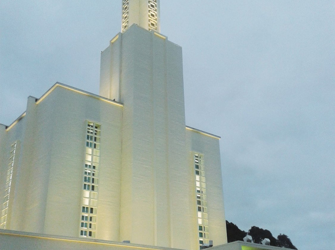 Hamilton New Zealand Temple-汉密尔顿必去景点