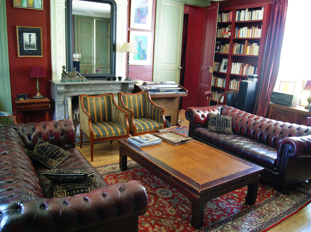 Tenue du Fougeray主图