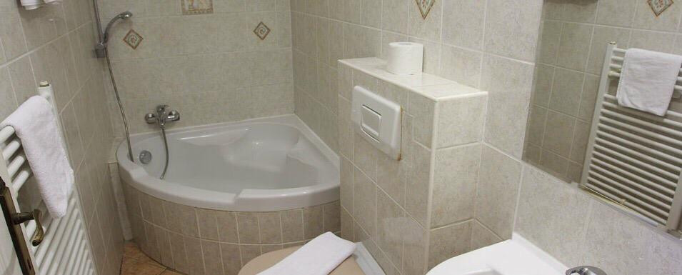 Villa Fontana Pension & Restaurant主图