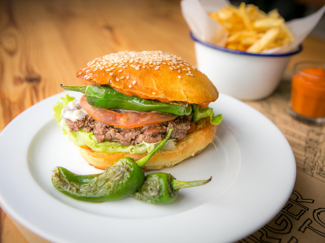 To.B To burger or not to burger