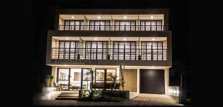 Ponta dos Molhes Beach Flat主图