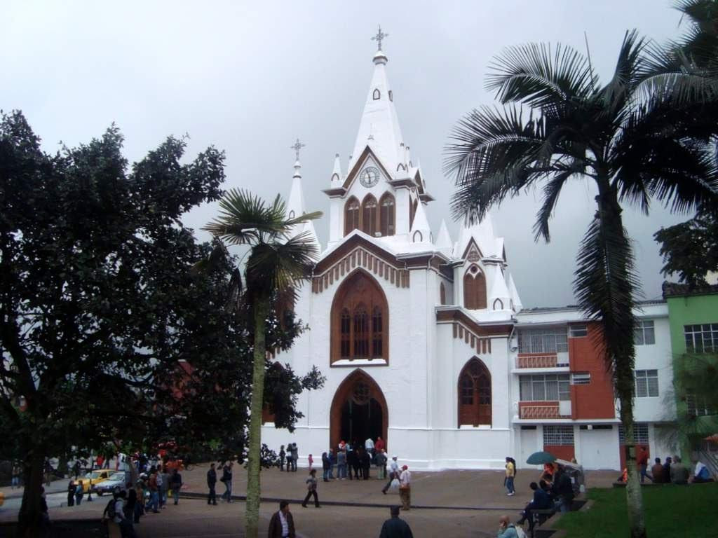 Basílica Menor de la Inmaculada Concepción-Manizales必去景点
