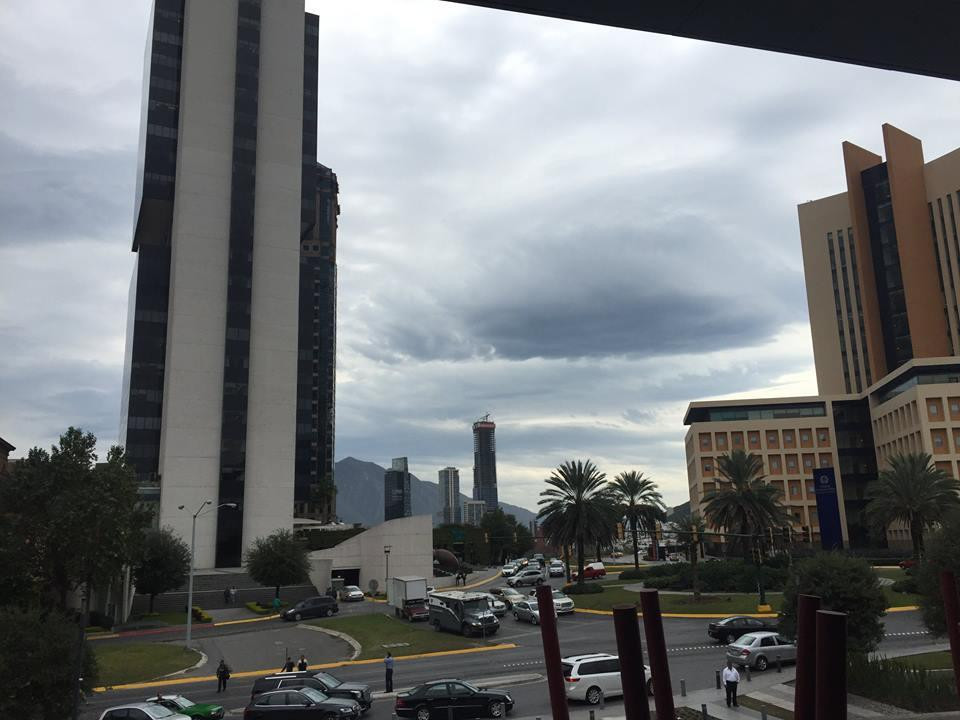 Plaza Fiesta San Agustin-圣佩德罗加尔萨加西亚镇必去景点