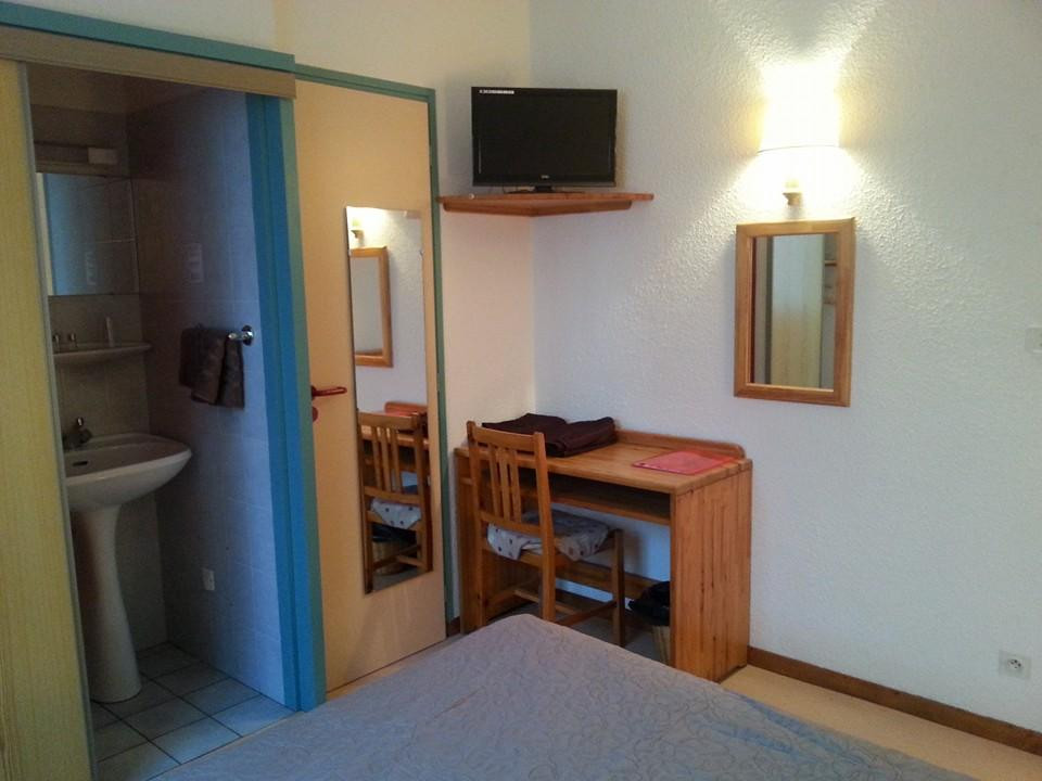 Hotel du Bourg主图