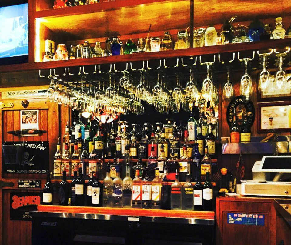 Bamboo Room-莱克沃思必去景点