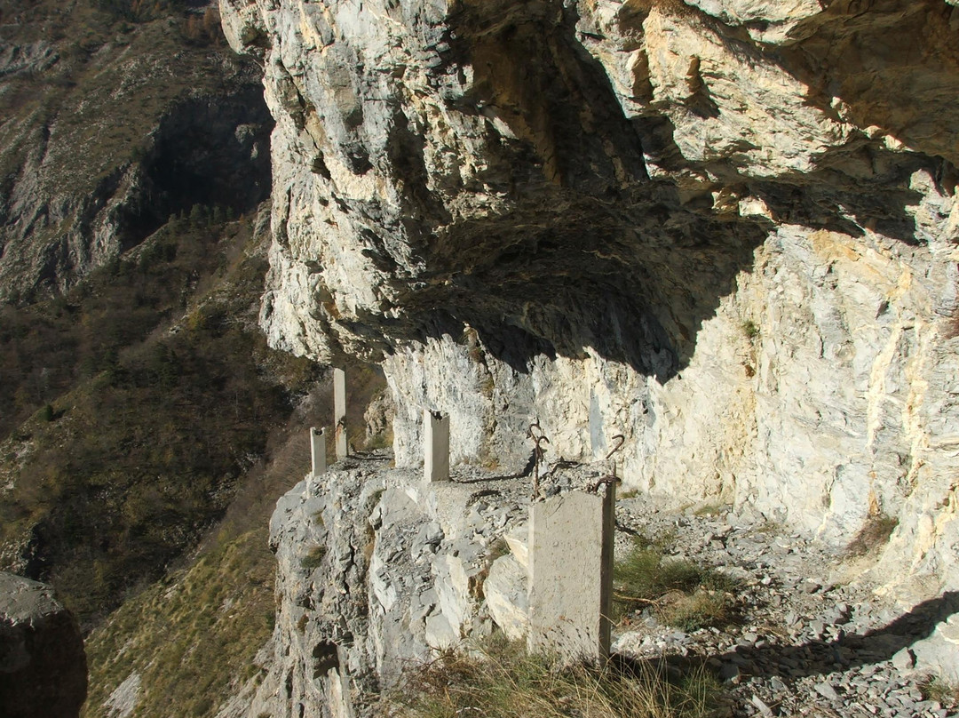 Sentiero degli Alpini-Triora必去景点