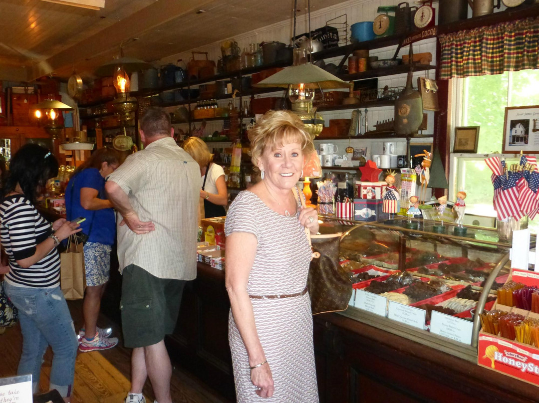 St. James General Store-Saint James必去景点