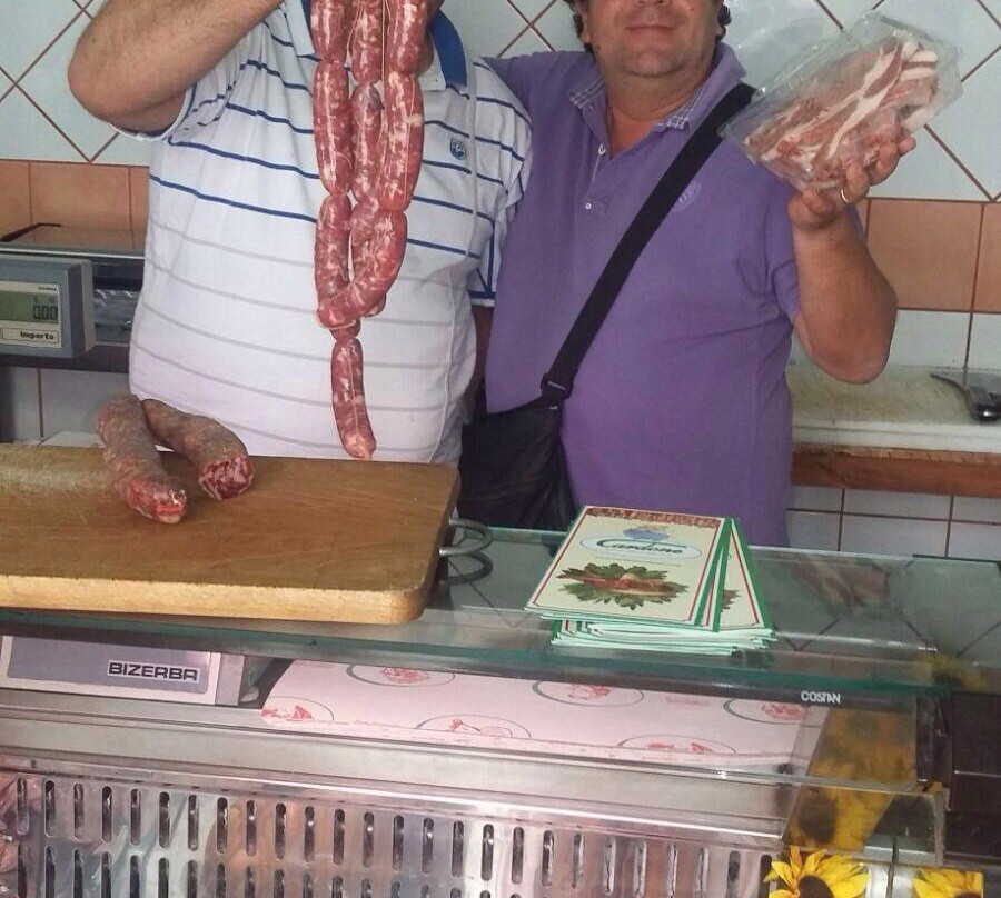 Cardone Salumi-阿杰罗拉必去景点