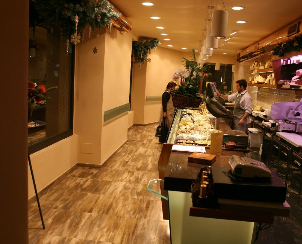 Ol Formager-贝加莫必去景点