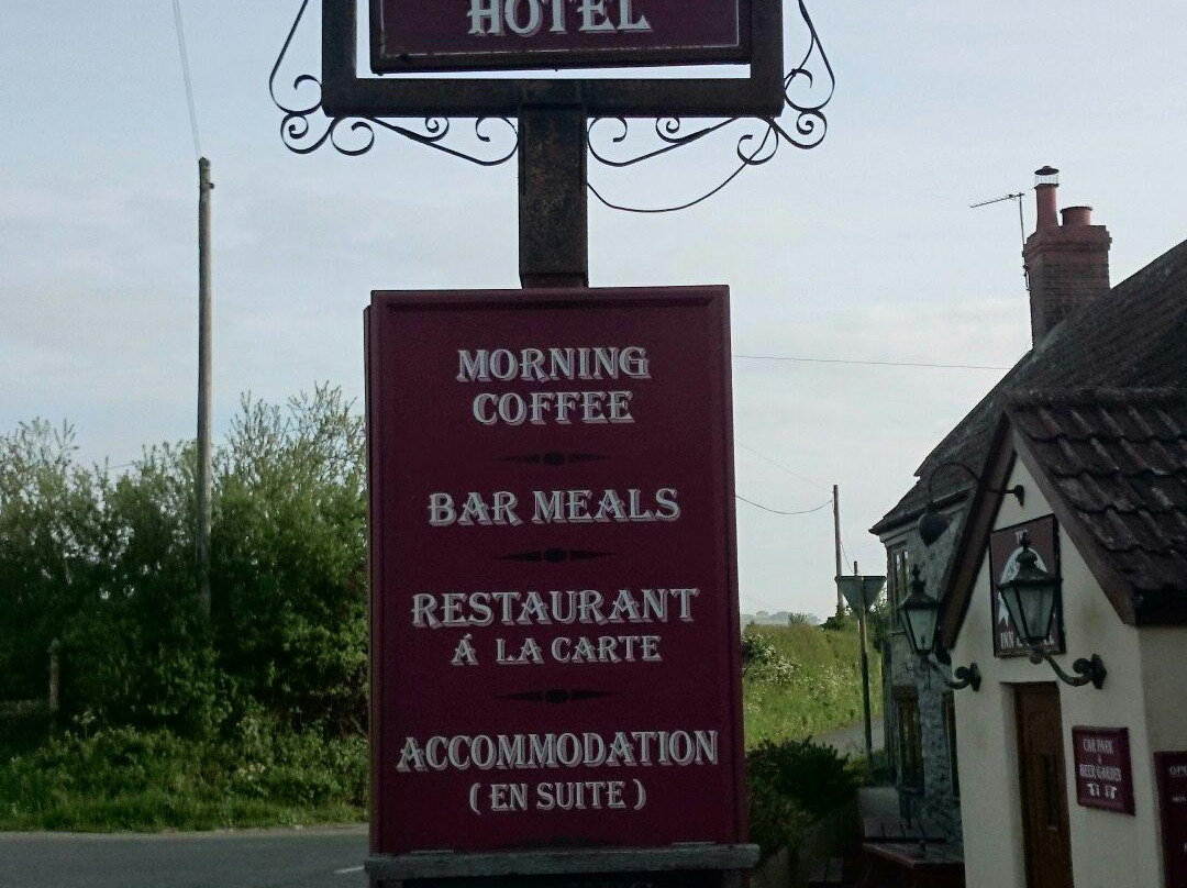 The Pecking Mill Inn主图