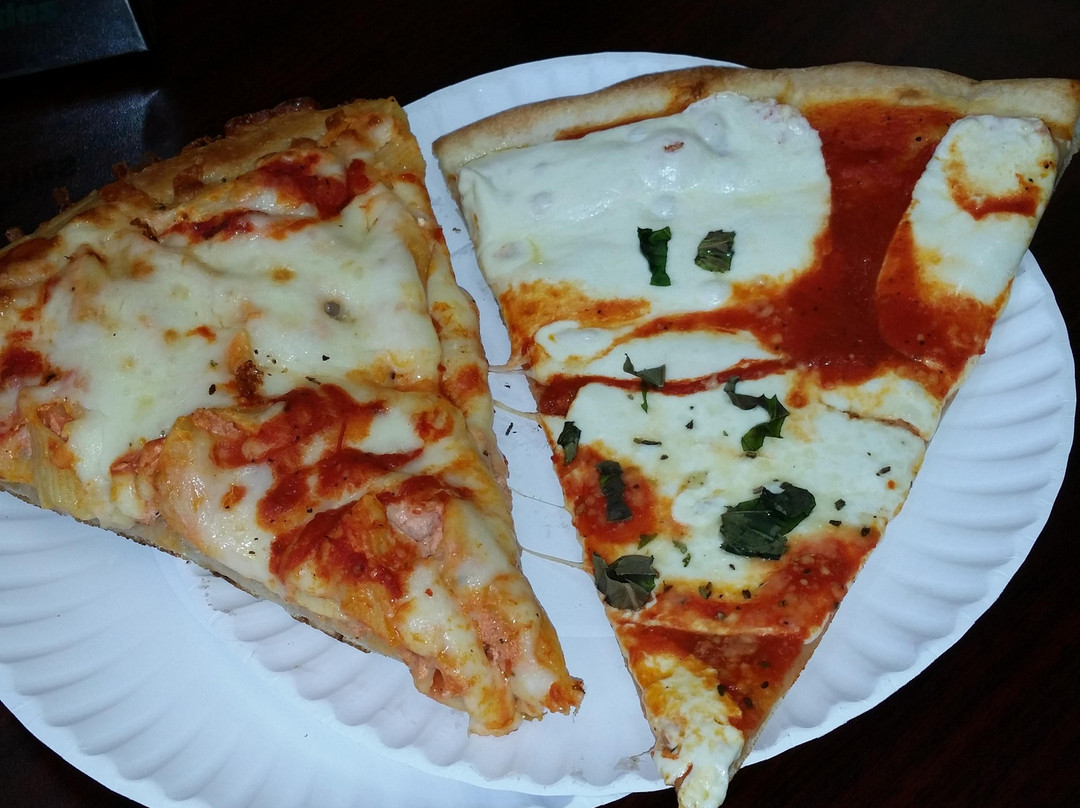 Dominick's Pizza Shop LLC
