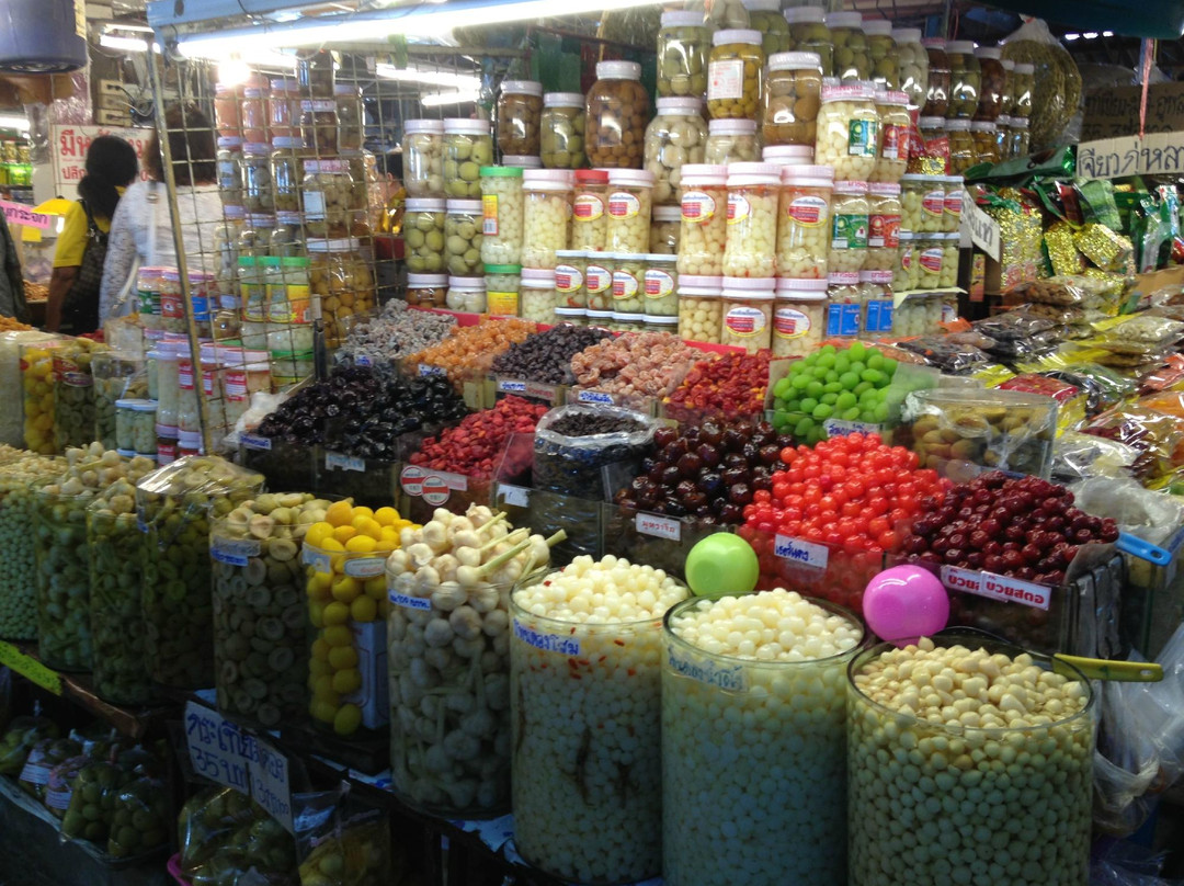 吞华仓旅游景点-Thung Kwian Market