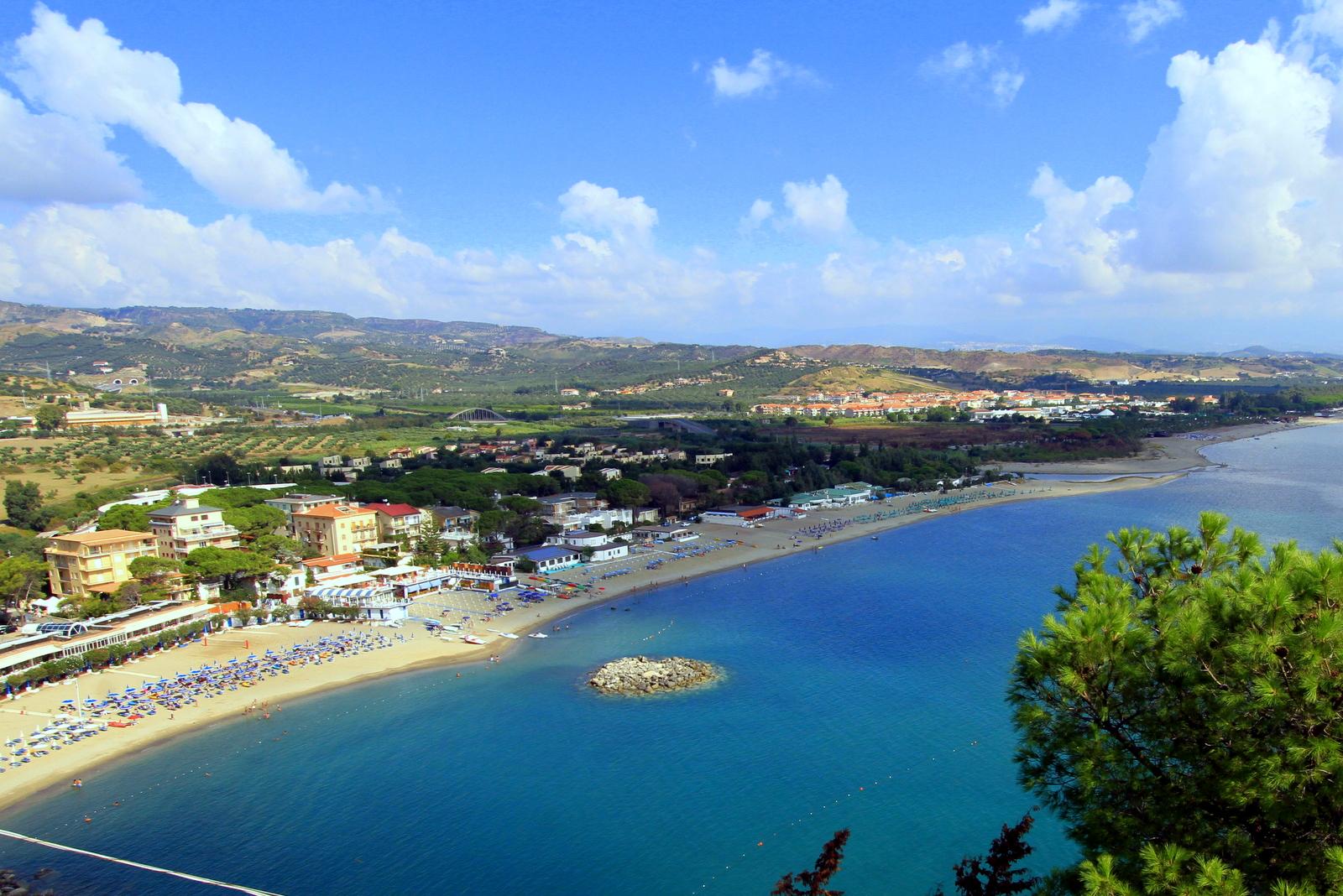 Hamilton House-官方