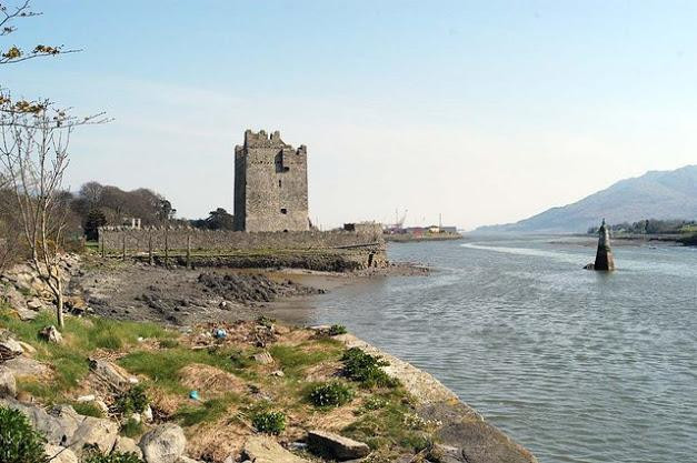 Narrow Water Keep and Castle景点图片