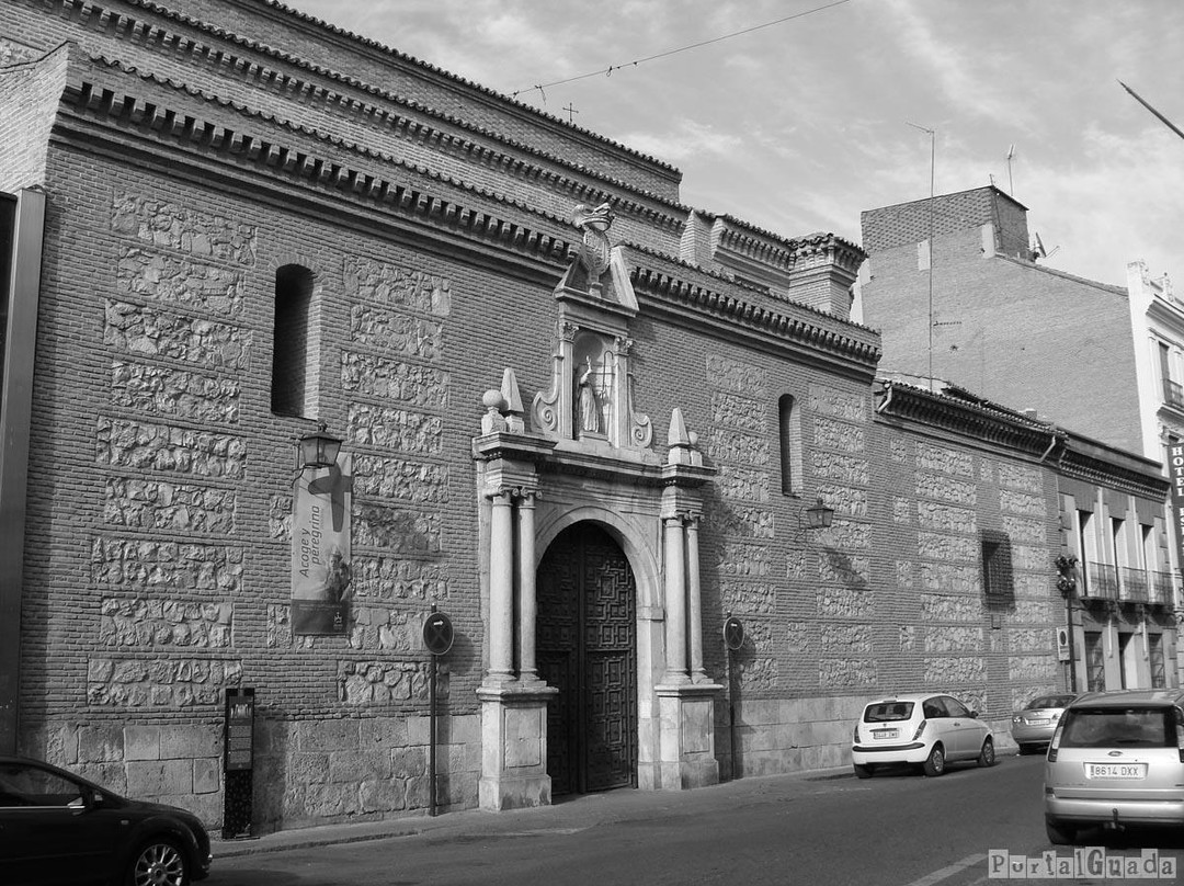 Church of Santiago景点图片