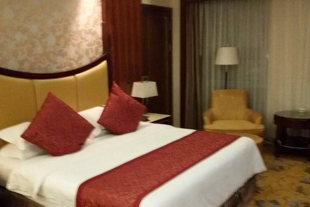 中乐百花酒店主图