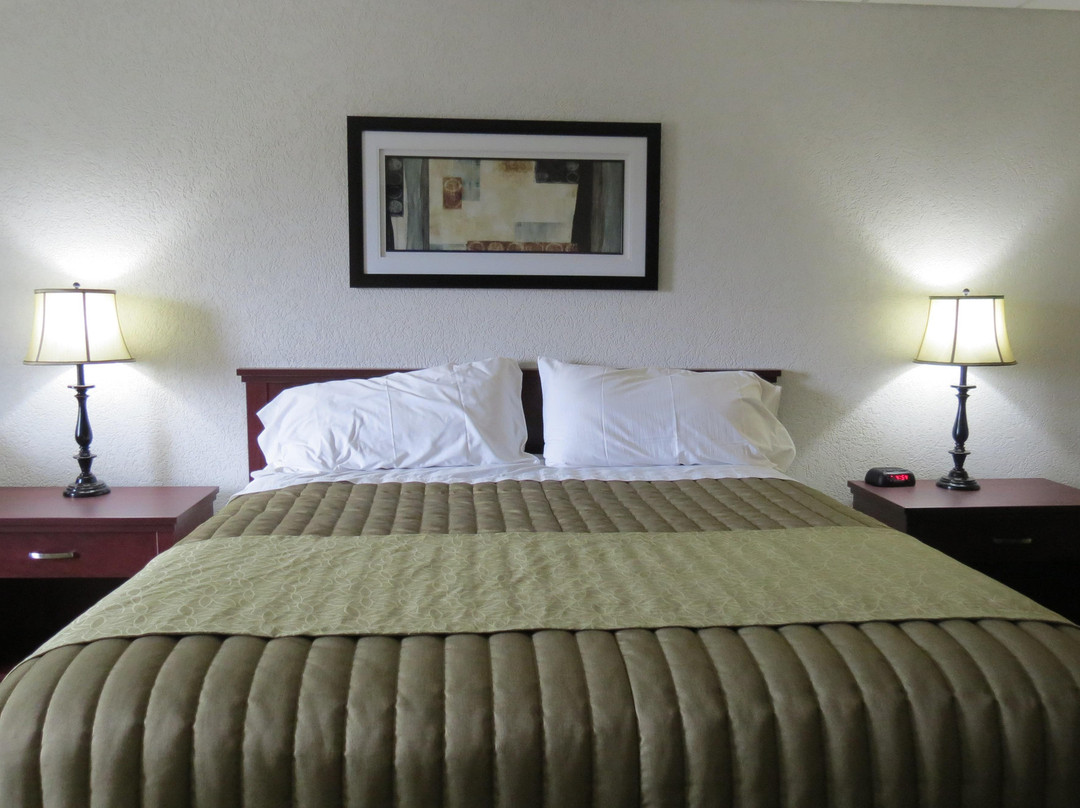 纳基纳酒店住宿-Four Winds Motel