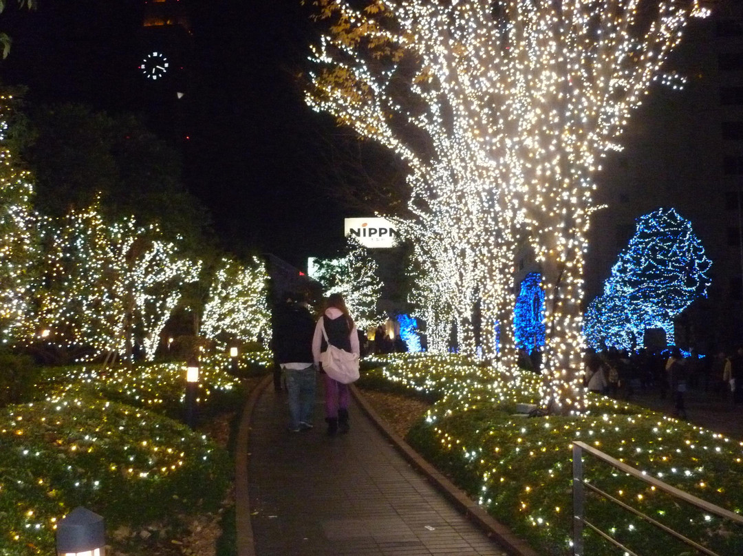 新宿南阳光广场景点图片