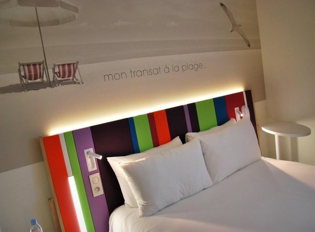 宜必思尚品莱萨布勒多洛讷酒店