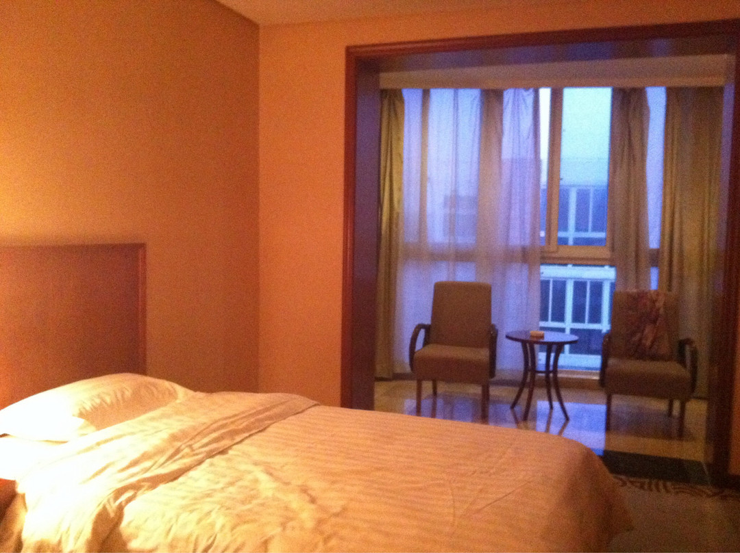 阳光丽城温泉酒店主图