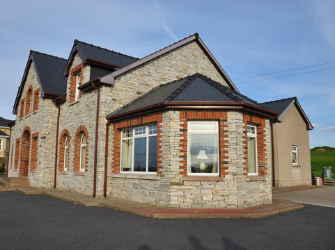 Ballylawn Lodge Bed And Breakfast主图